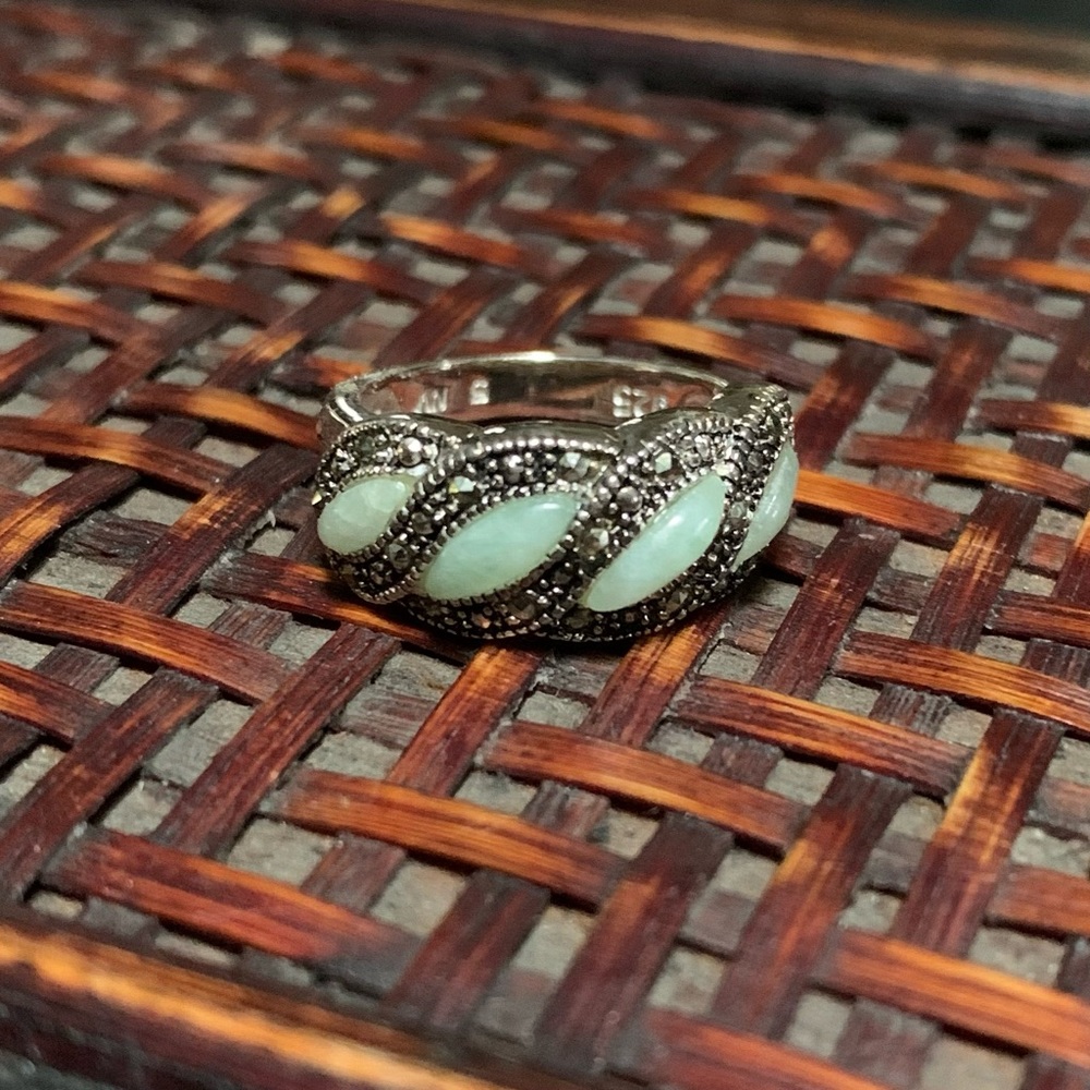 Jade Marcasite vintage sterling silver ring